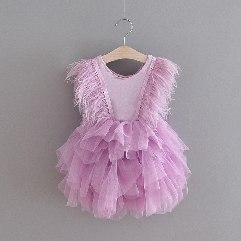 Girls Party Dresses 2020 New V neck Feather Fluffy Tulle Cake Dress Princess Dresses for Wedding Show Baby Clothes E1955